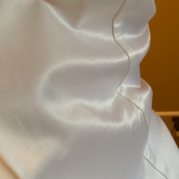 Women’s wide leg trousers with a sheen finish - Picture 10 of 10